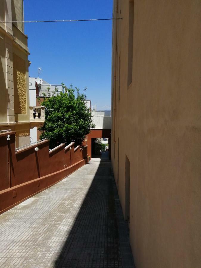 מלון קליארי Quarantacinque Ospitalita מראה חיצוני תמונה